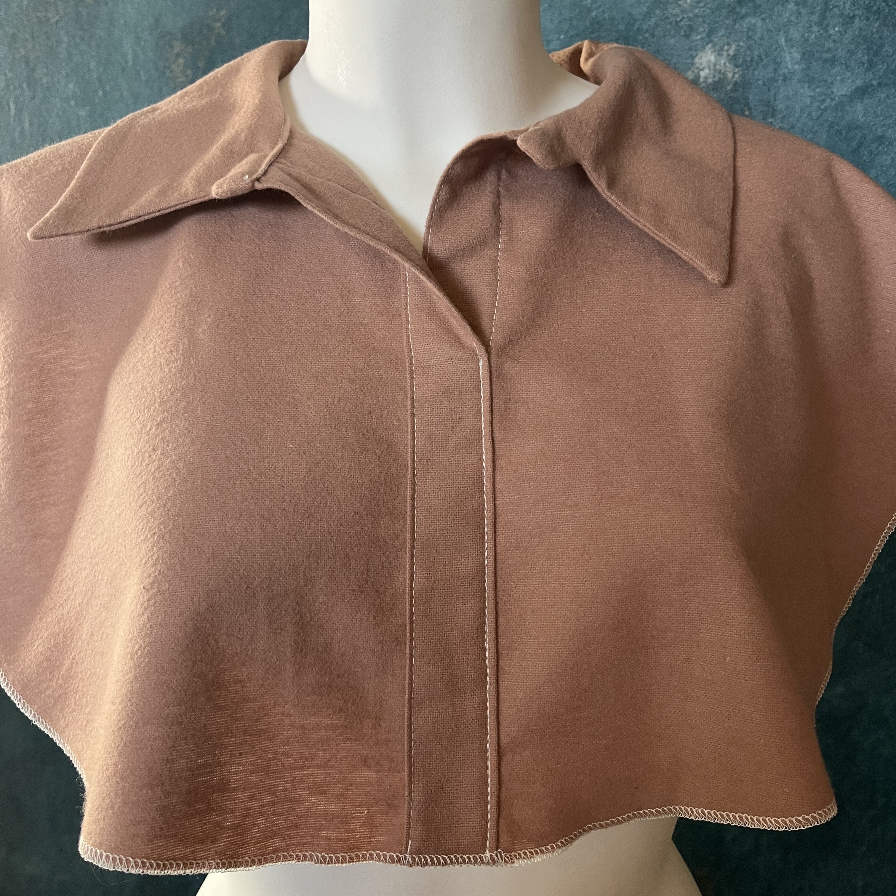 zacht kraagje chocolademelk, natuurbegraafenis, crematie, minimalistisch, duurzaam en afbreekbaar